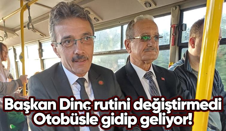 Belediye başkanı otobüsle gidip geliyor