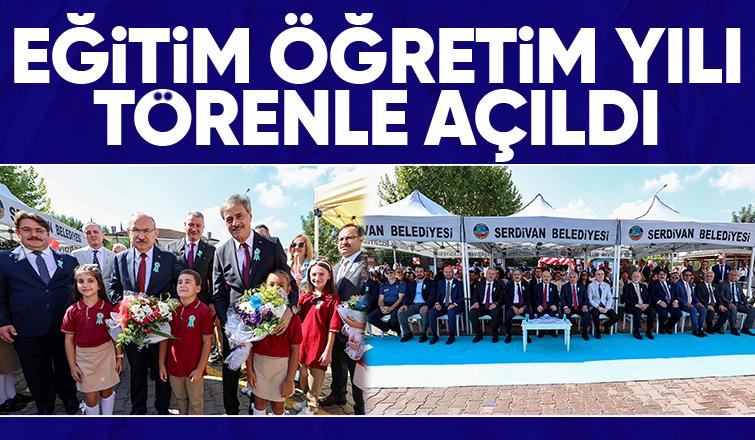 Sakarya'da okullar törenle açıldı