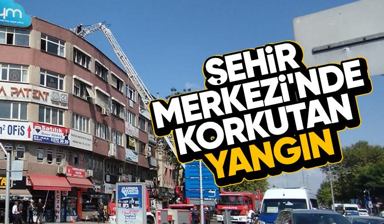 Adapazarı şehir merkezinde yangın