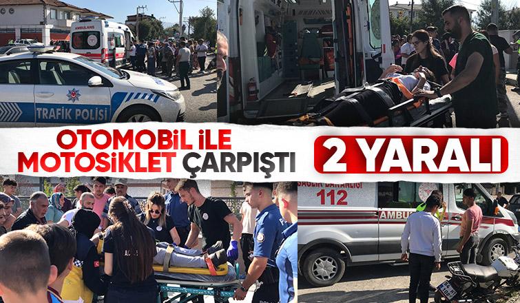 Otomobille çarpışan motosikletteki 2 kişi yaralandı