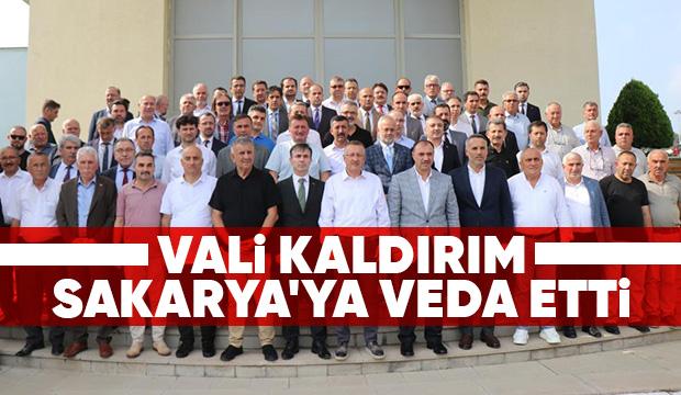 Vali kaldırım Sakarya'ya bu sözlerle veda etti