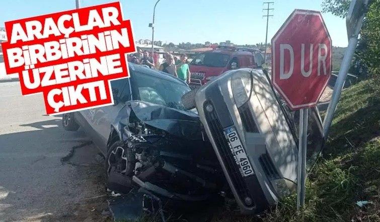 Araçlar Birbirinin Üzerine Çıktı