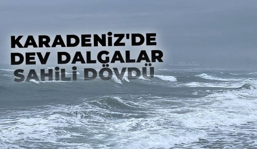 Karadeniz'de Dev Dalgalar Oluştu