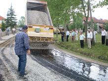 Asfalt Çalışmaları Kızılcıklı Köyü'nde Başladı