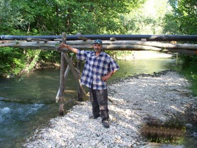 Ağaç İskele Kurup Bahçe Suluyorlar