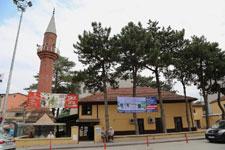 Tarihi Rüstem Paşa Camii Ramazan'da ilgi odağı