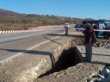 Hendek'te Motorsiklet Kazası: 1 Ölü, 1 Yaralı