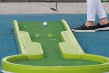 Parklardaki mini golf sahalarına yoğun ilgi