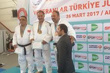 Judo'da usta şampiyon rekor kırdı