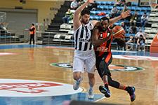 Büyükşehir Basket'ten 10 sayılık fark