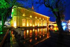 Orhan Camii'nde altın varak bulundu