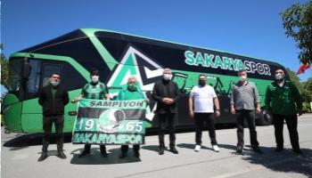 Başkan Yüce, Sakaryaspor'u Play Off için Van'a uğurladı