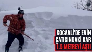 Kocaali'de Evin Çatısındaki Kar 1.5 Metreyi Aştı