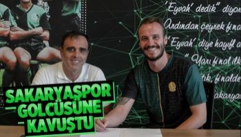 Sinan Kurumuş resmen Sakaryaspor’da