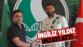 Sakaryaspor, Kaiyne River Woolery ile 2 yıllık sözleşme imzaladı