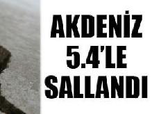 Akdeniz'de 5,4 Büyüklüğünde Deprem