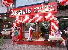 Öz Reis Döner Kebap Köfte Salonu'nun Açılışı Yapıldı