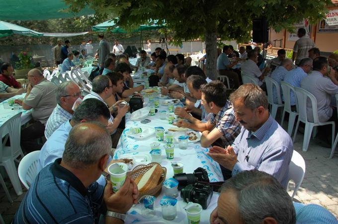 İmam Hatip Lisesi mezunları Sakarya'da buluştu