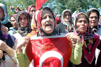 8 Köy Eylemde..!