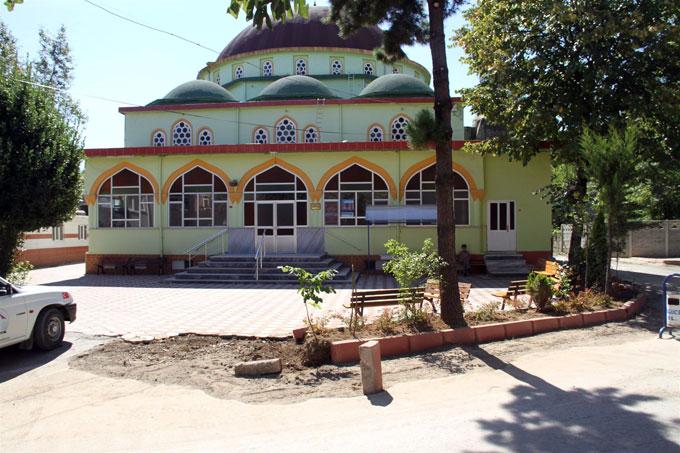 Küçücek Merkez Camii'nde çalışmalar tamamlanıyor