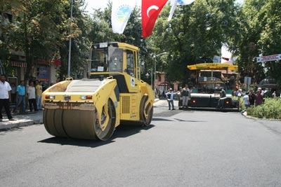 Asfalt Sezonunu Hendek Açtı