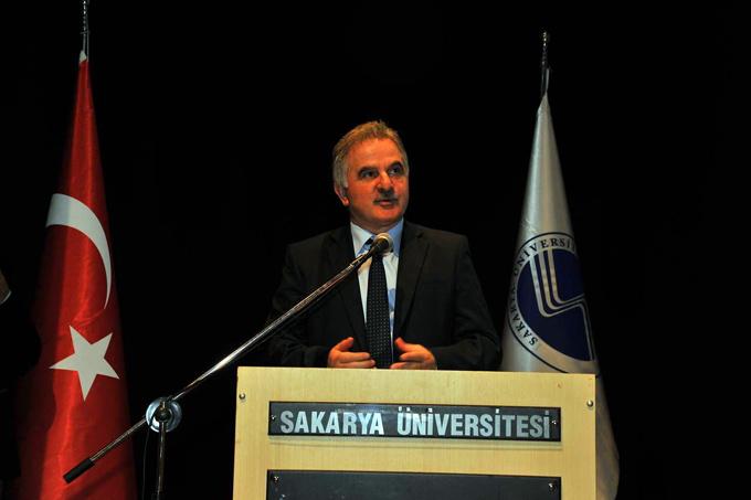 SAÜ'de Bilgi ve Zihinsel Altyapısı semineri verildi