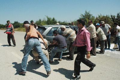 Trafik Kazası: 1 Ölü, 9 Yaralı