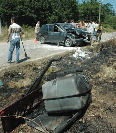 Trafik Kazası: 1 Ölü, 9 Yaralı