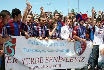 SAÜ Öğrencileri, Trabzonspor Kampını Ziyaret Etti