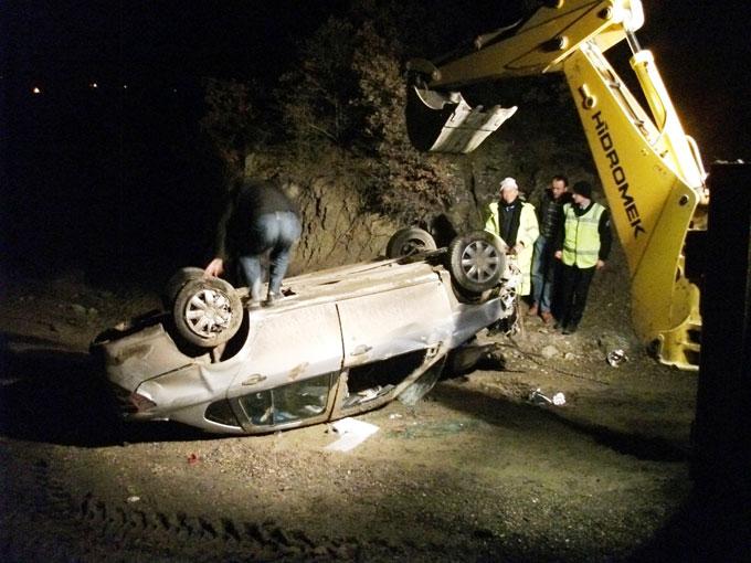 Taraklı'da trafik kazası: 3 yaralı