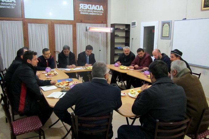 SADAKAT üyeleri, Sapanca Gölü için kalıcı çözüm istedi