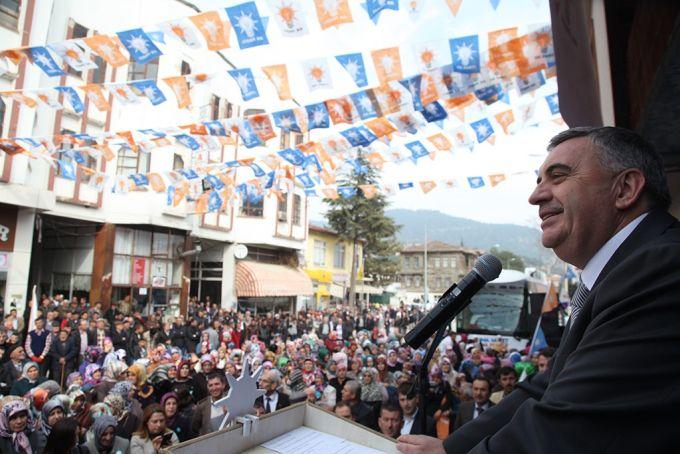 Başkan Toçoğlu Taraklı'ya iki müjde verdi