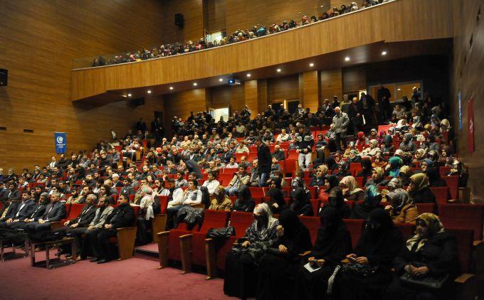 Necmettin Erbakan için Serdivan'da anma programı düzenlendi