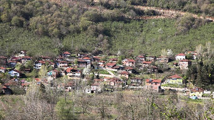 İstanbulun suyu için evlerini bırakıyorlar