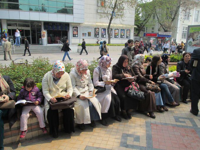 Sakarya'da kitap okuma etkinliği düzenlendi