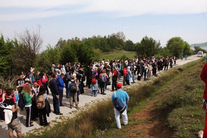 Geyve'de sağlıklı yaşam için doğa yürüyüşü yaptılar