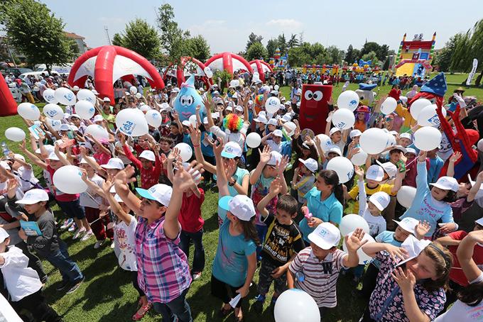 Çevreci çocuklar doyasıya eğlendi