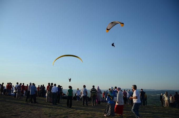 Beklenen Yamaç Paraşütü Festivali başlıyor