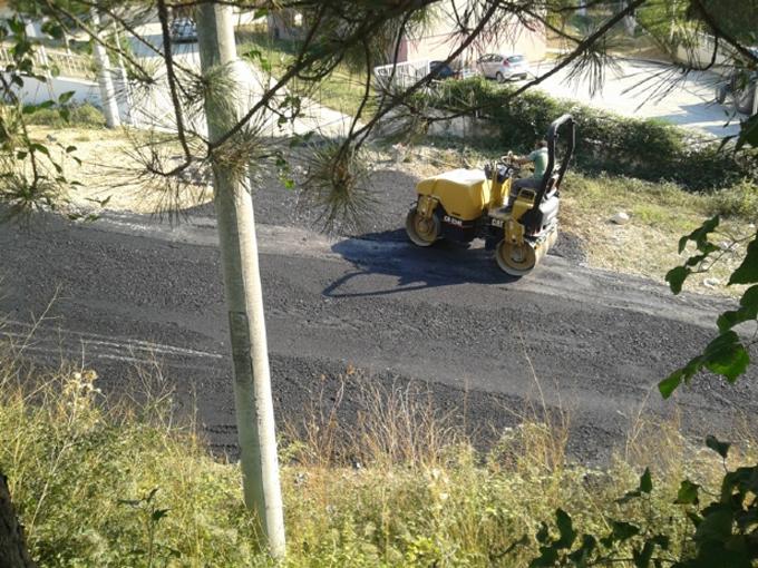 Taraklı Belediyesi, asfaltlama çalışmalarına devam ediyor