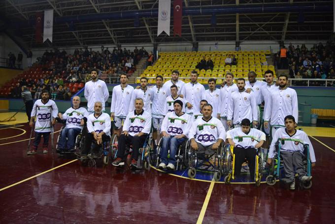 Sakarya B.B. Basketbol takımından örnek davranış