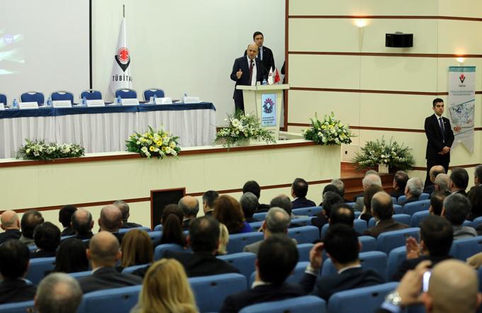 Bakan Işık'tan SAÜ'de üretilen proelere destek sözü