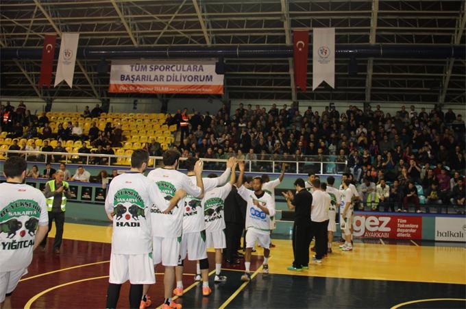 Sakarya Büyükşehir'e galibiyeti getiren basketler...