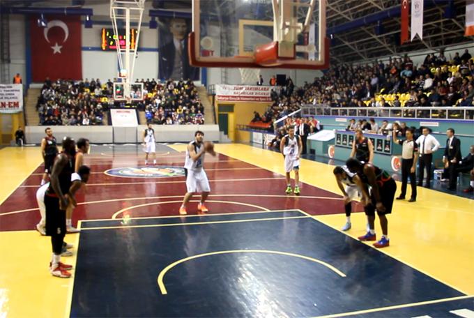 Sakarya Büyükşehir'e galibiyeti getiren basketler...