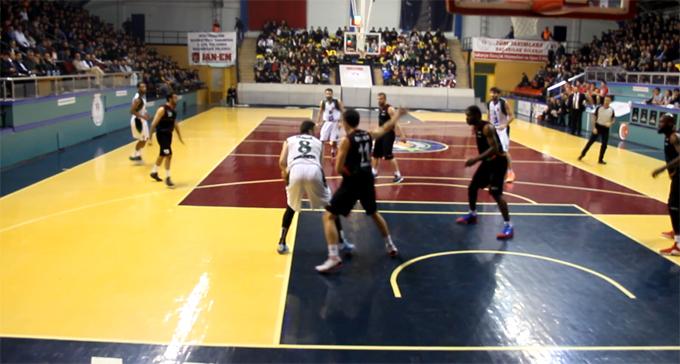 Sakarya Büyükşehir'e galibiyeti getiren basketler...