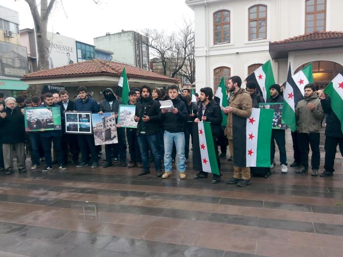 Gençler sabah namazında buluşmaya devam ediyor