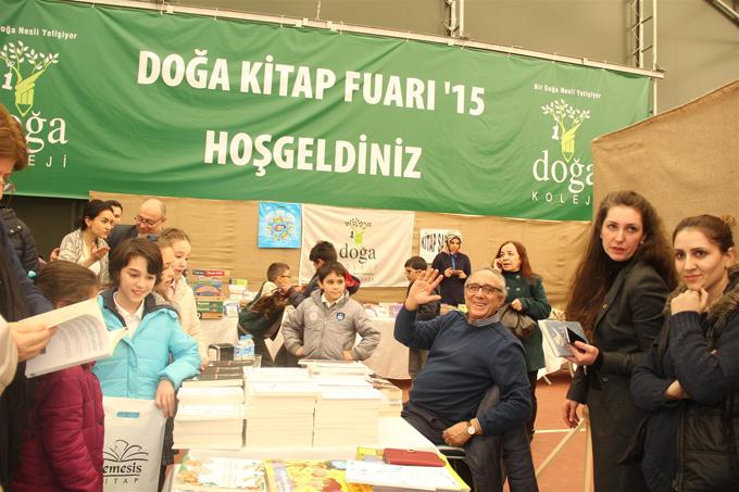 Doğa Koleji Kitap Fuarı Başladı