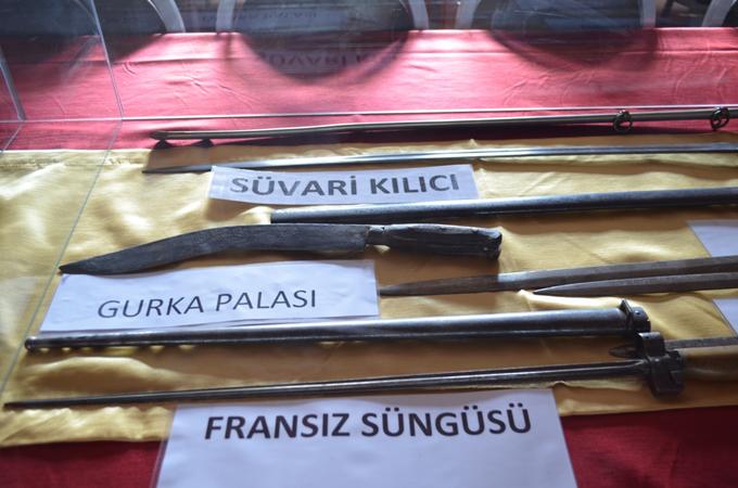 Sakarya EMLde Çanakkale Sergisi açıldı