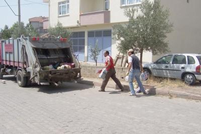 Pamukova'da Çöp Poşet Uygulaması Devam Ediyor 