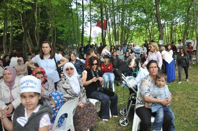 Akyazı'da 2 bin kişilik 'Suyuma Dokunma' eylemi