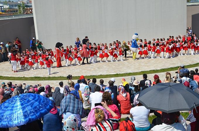 Erenler'de okul öncesi şenliği düzenlendi